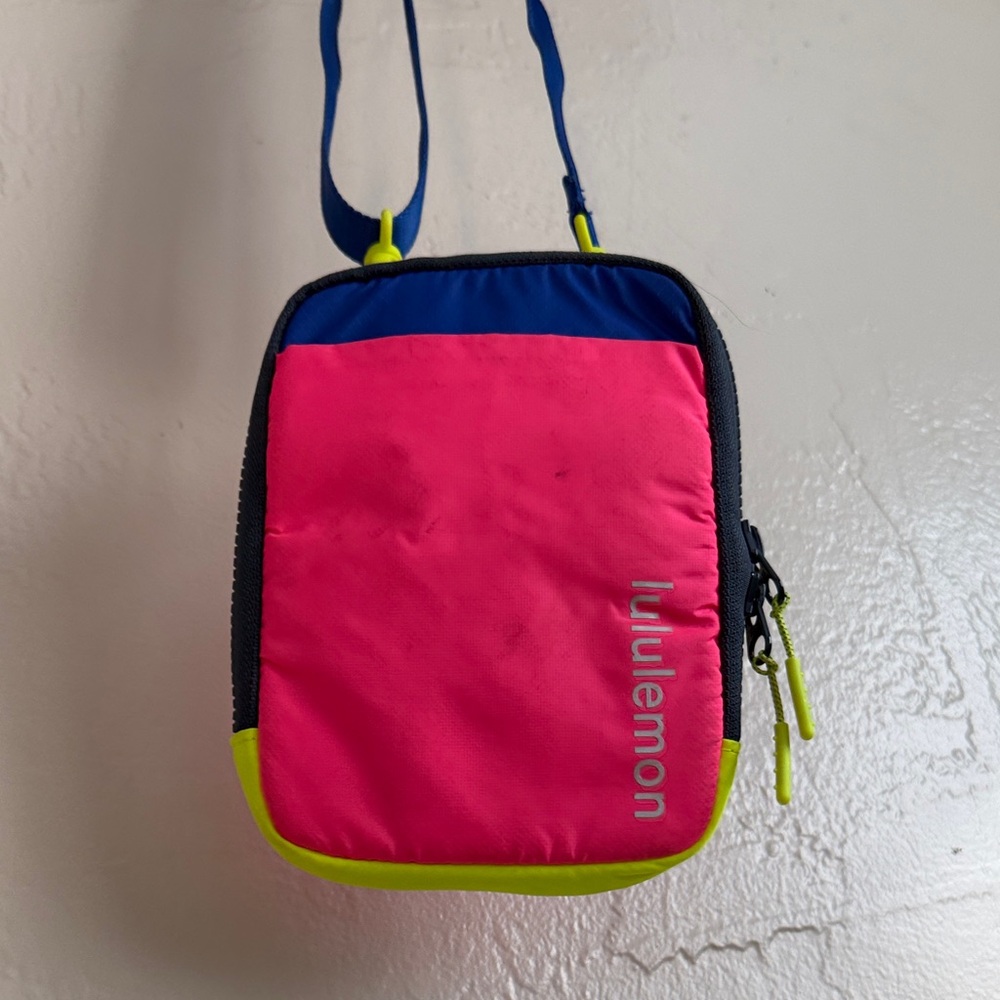 Lululemon Athletica Pink and Blue Belt Bag